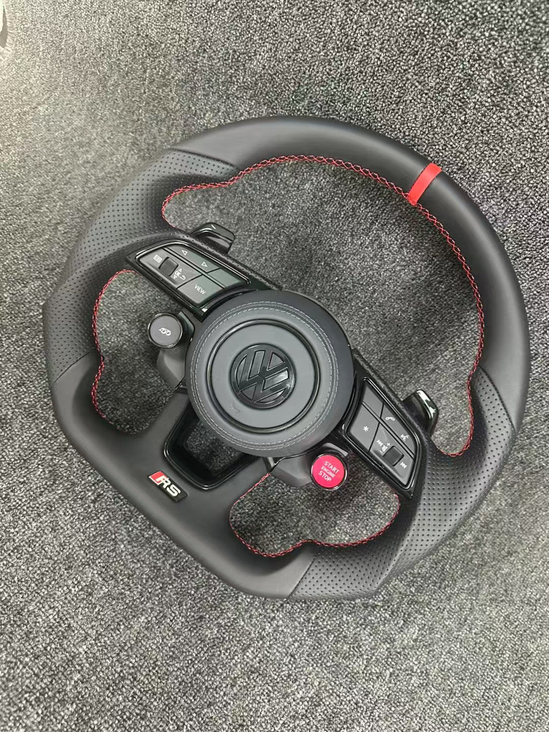 Volkswagen's first choice for upgrading, Volkswagen modifies R8 steering wheel assembly