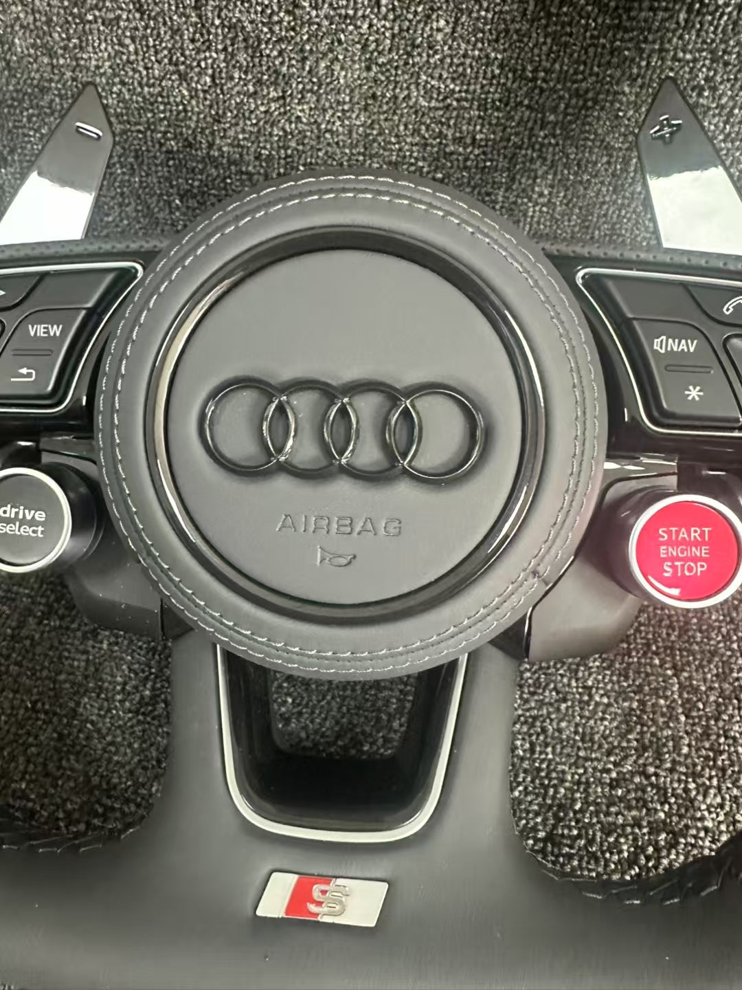 Audi steering wheel: leather+LED lights+carbon paddles+2 knobs