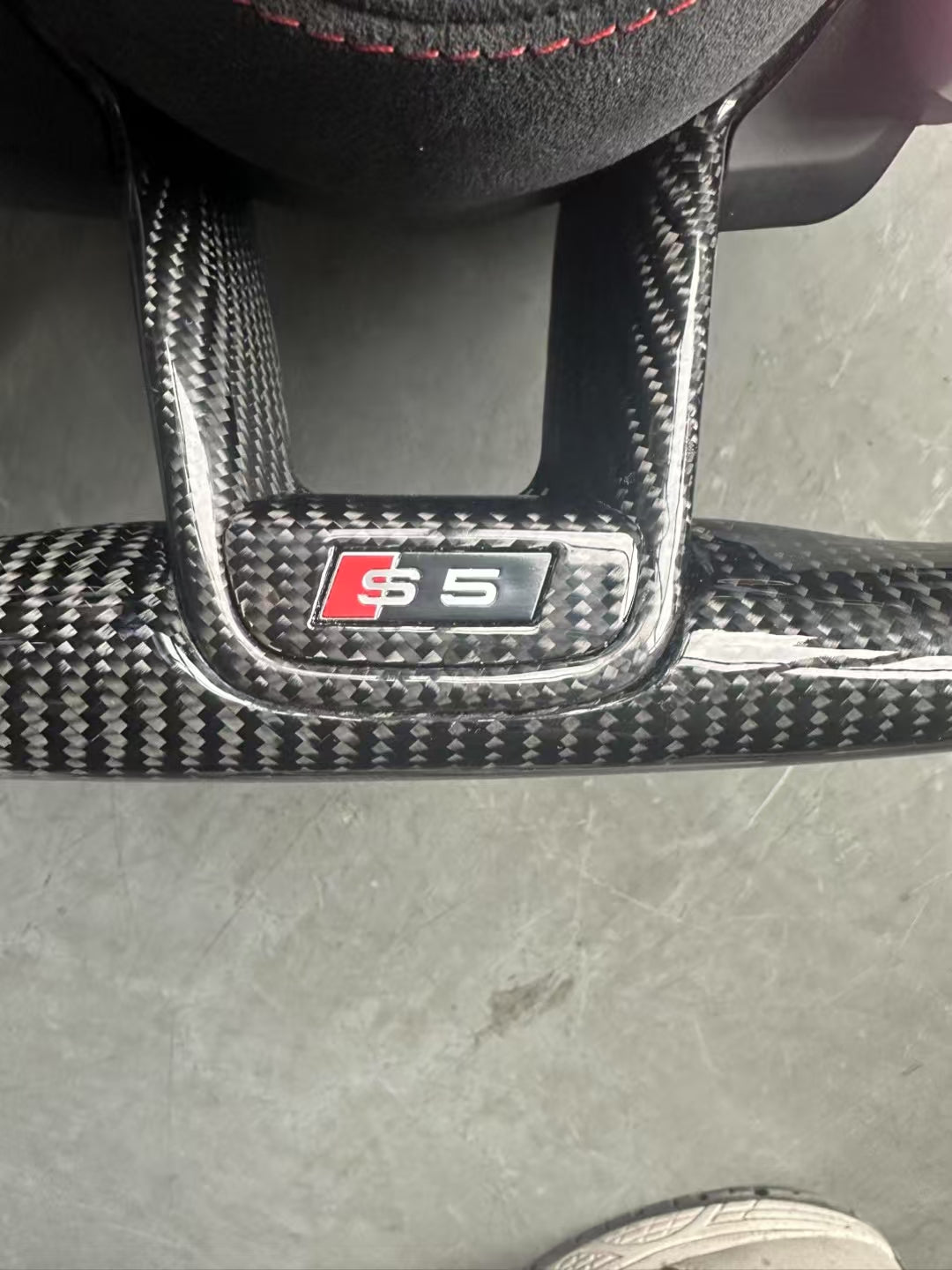 Carbon Fiber Steering Wheel Assembly Upgrade Fit for Audi RS RS3 RS5 RS7 A3 A4 A5 A6 A7 S3 S5 Q5 Q7 TT TTs R8 Style