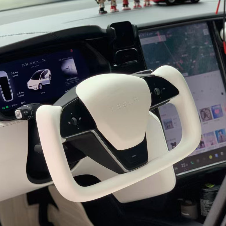 Tesla steering wheel