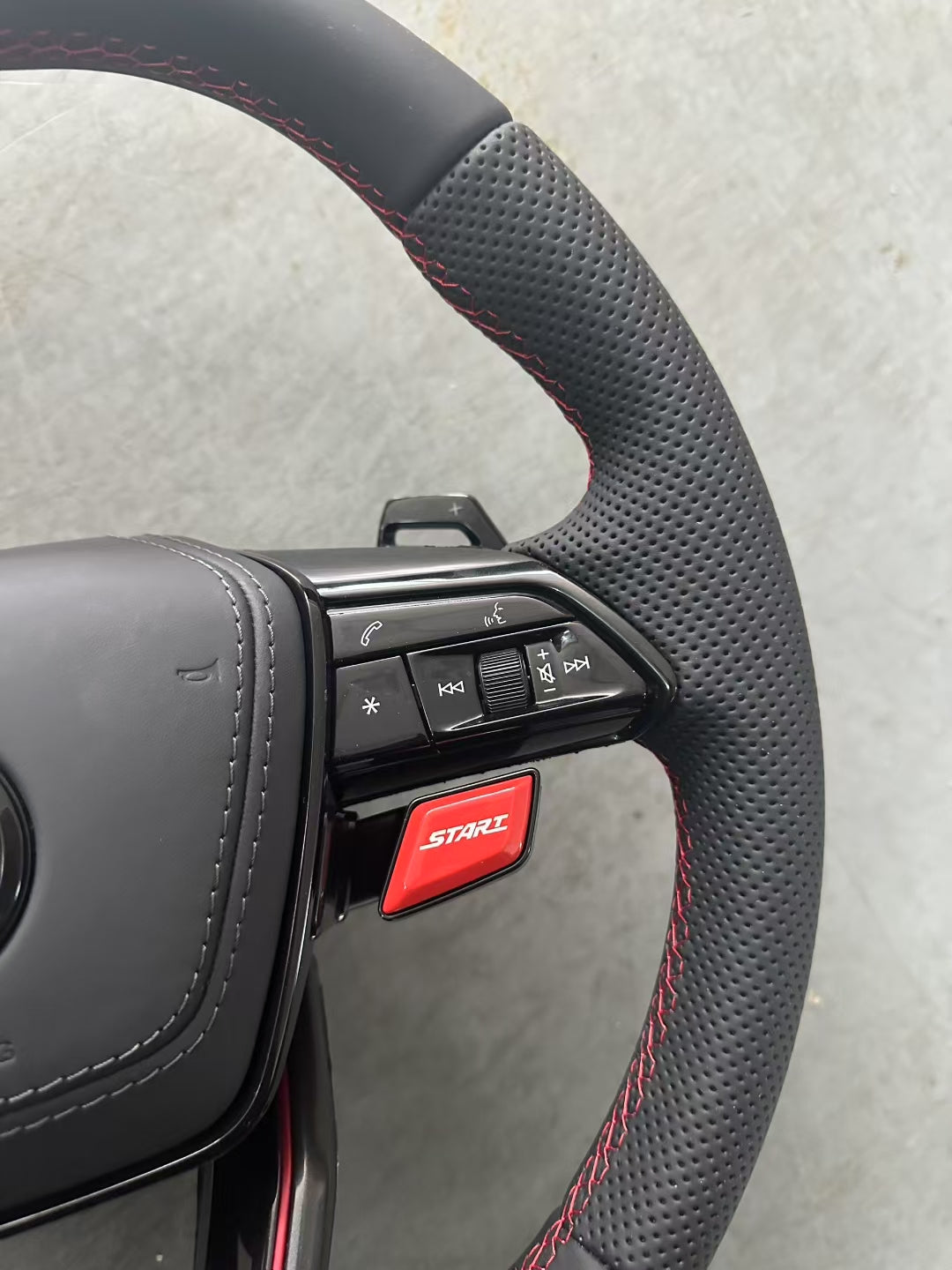 New Volkswagen steering wheel assembly sports flat bottomed multifunctional steering wheel