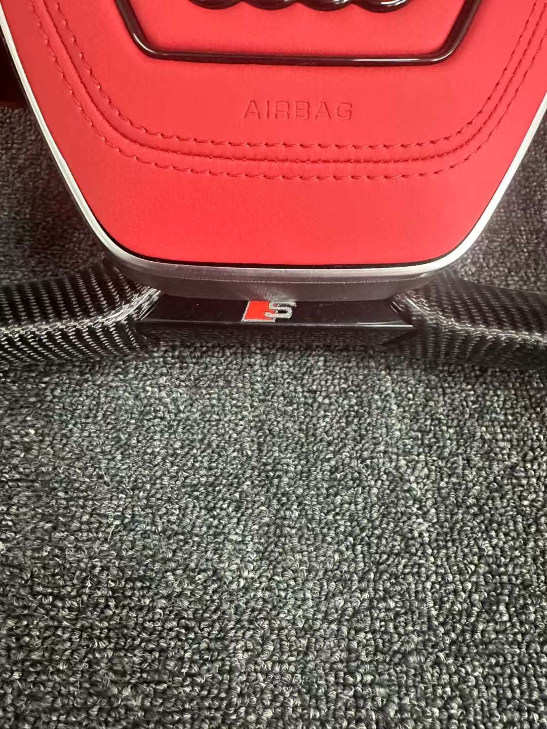 Red airplane style carbon fiber steering wheel