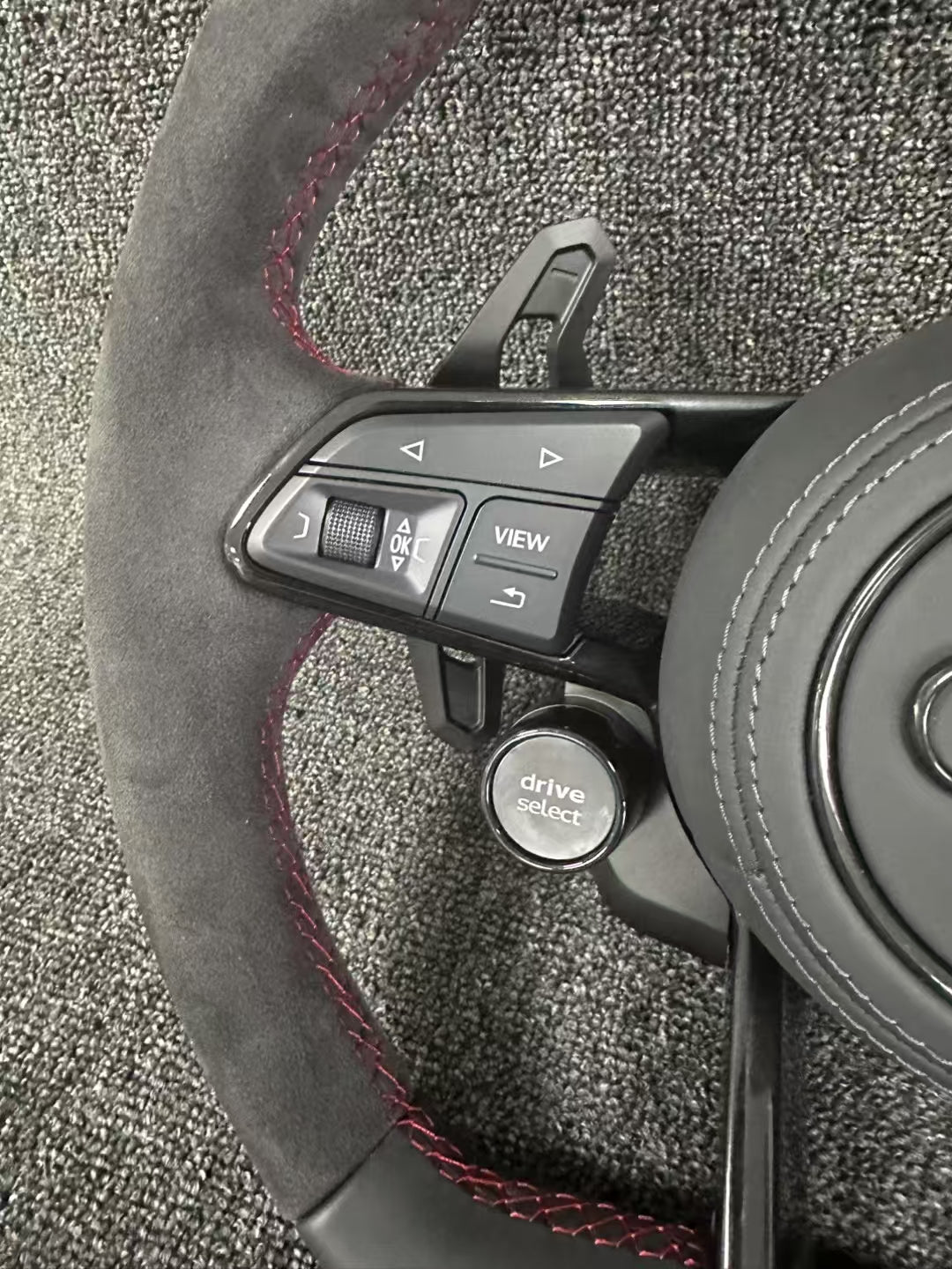 Audi Alcantara Steering Wheel A1 A3 A4 A5 A6 A7 RS RS3 C7 Q5 Q7 S3 S5 8V B8 S4 Q3 Q8 TT Support Any Customization