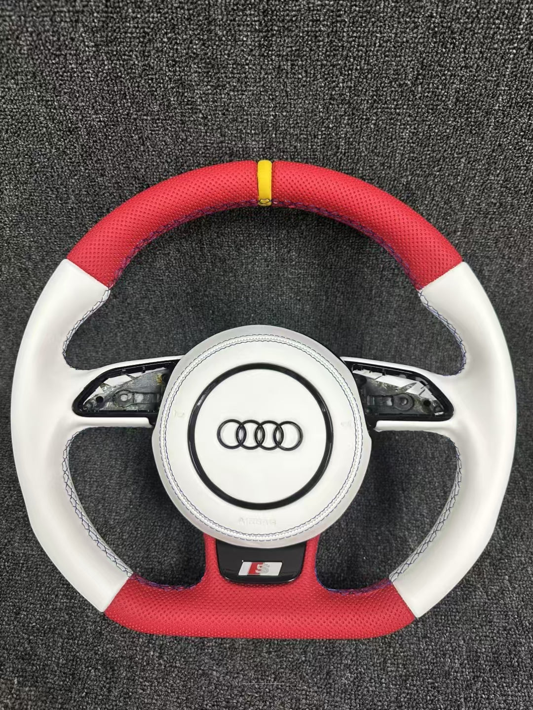 Customized High Quality Leather Steering Wheel for Audi RS RS3 RS4 RS5 S3 S4 S5 B9 A3 A4 A5