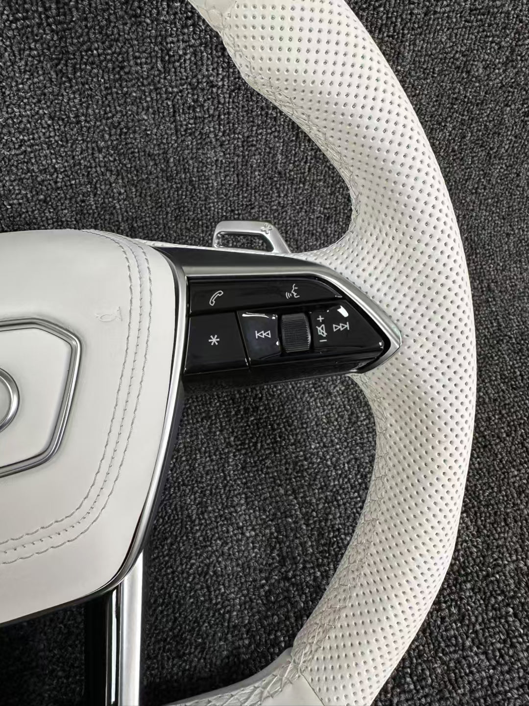 Fully Leather Flat Bottom Steering Wheel for Audi A3 A4 A5 A6 A7 Q3 Q5 Q7 Assembly Required