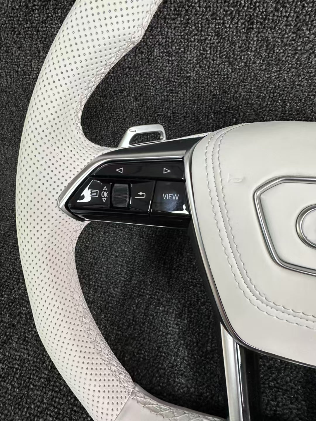 Fully Leather Flat Bottom Steering Wheel for Audi A3 A4 A5 A6 A7 Q3 Q5 Q7 Assembly Required