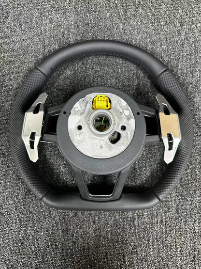 New Volkswagen modified R8 steering wheel multifunctional steering wheel assembly multifunctional buttons paired with Lamborghini shift paddles