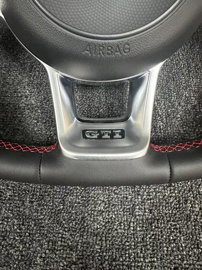 Volkswagen flat bottomed multifunctional steering wheel multifunctional buttons shift paddles old model modified new steering wheel assembly