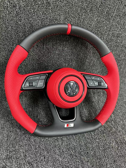 Volkswagen's old model has been upgraded to a new flat bottomed leather steering wheel, which supports customized leather colors