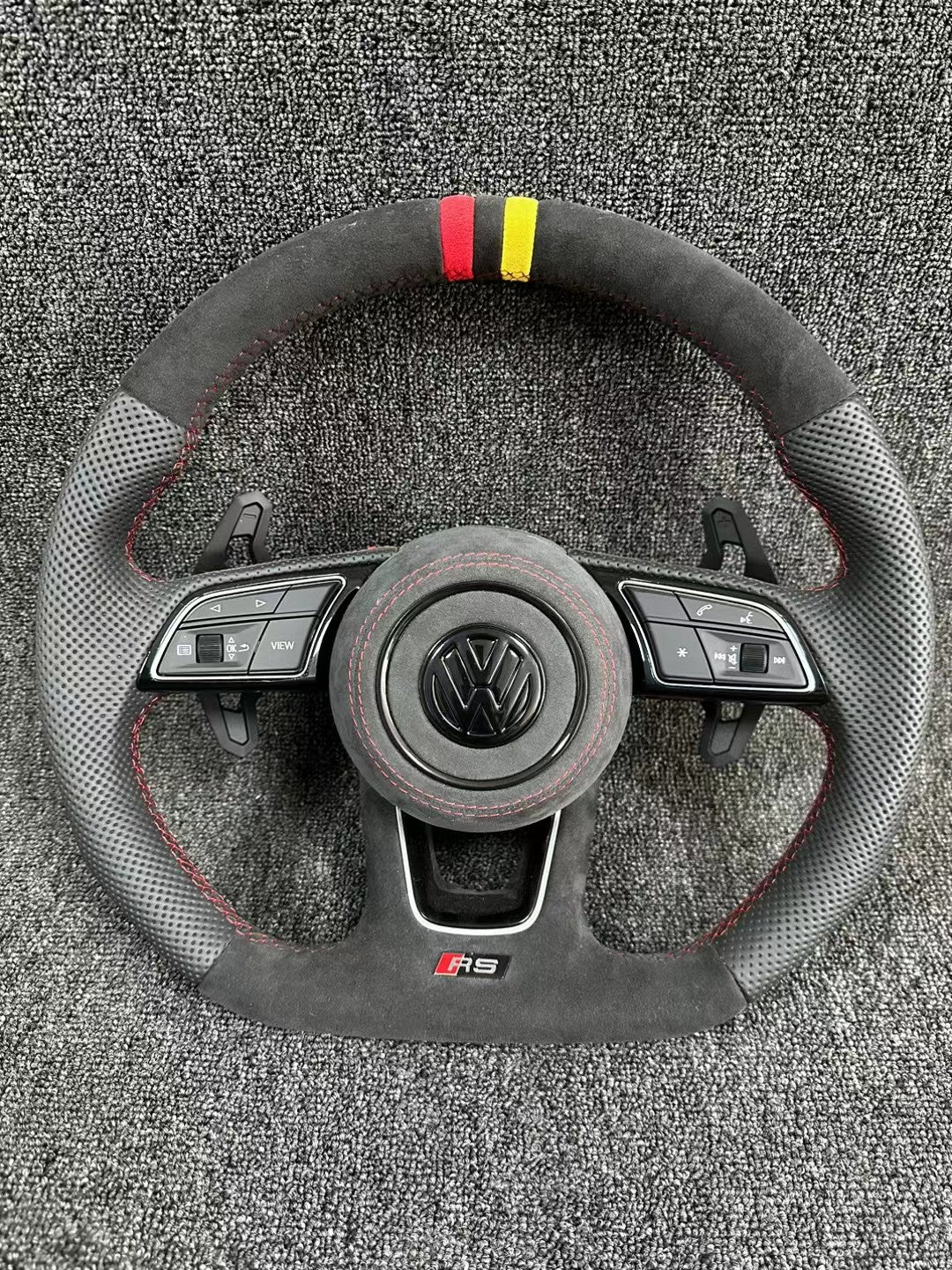 New Volkswagen steering wheel assembly flat bottomed sports steering wheel