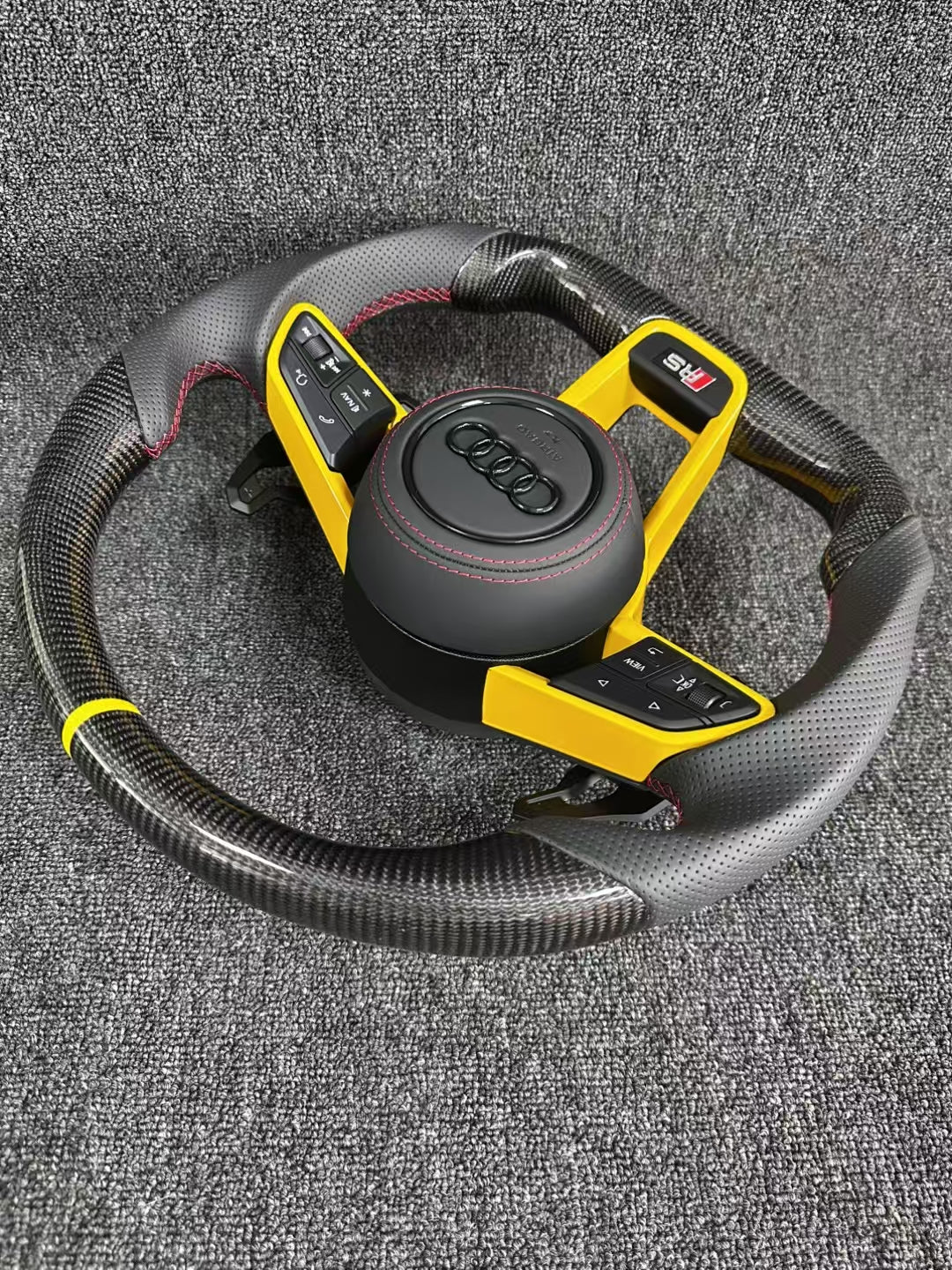 Customized Carbon Fiber Steering Wheel 2019-2021 Audi C8 A6 S6 RS6 A7 S7 RS7 Sports Design Style