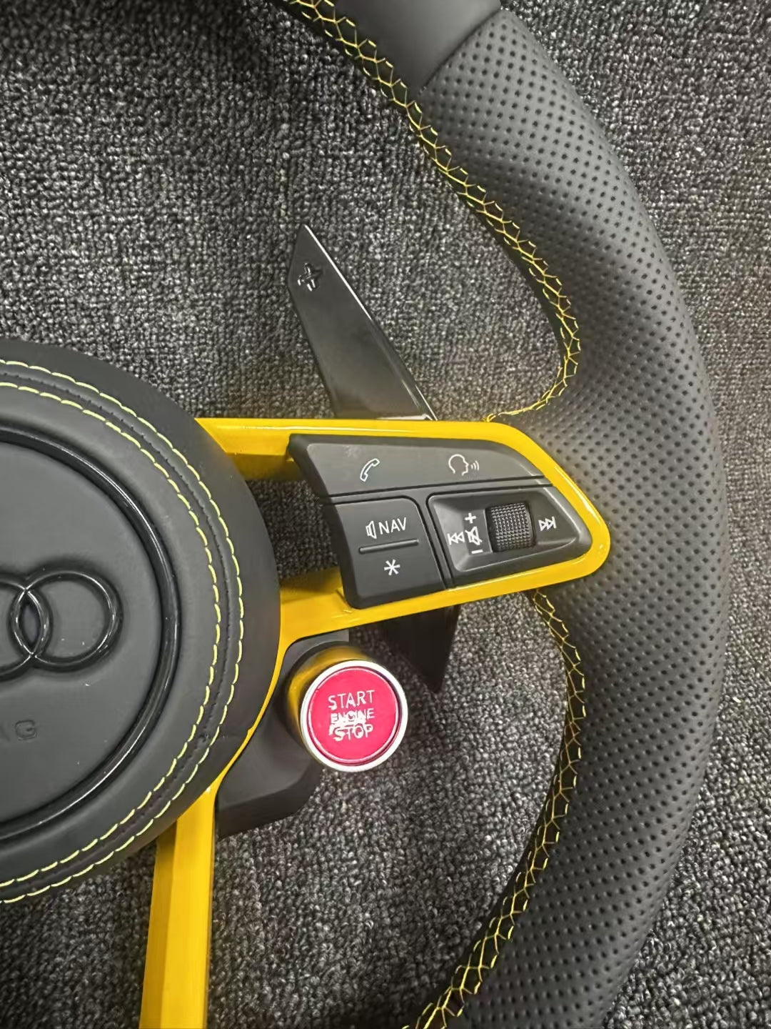 Factory Wholesale-audi R8 Multifunctional Steering Wheel Adaptation audi A3 A4L A5 A6L A7 A8 Q5 Q3 Universal