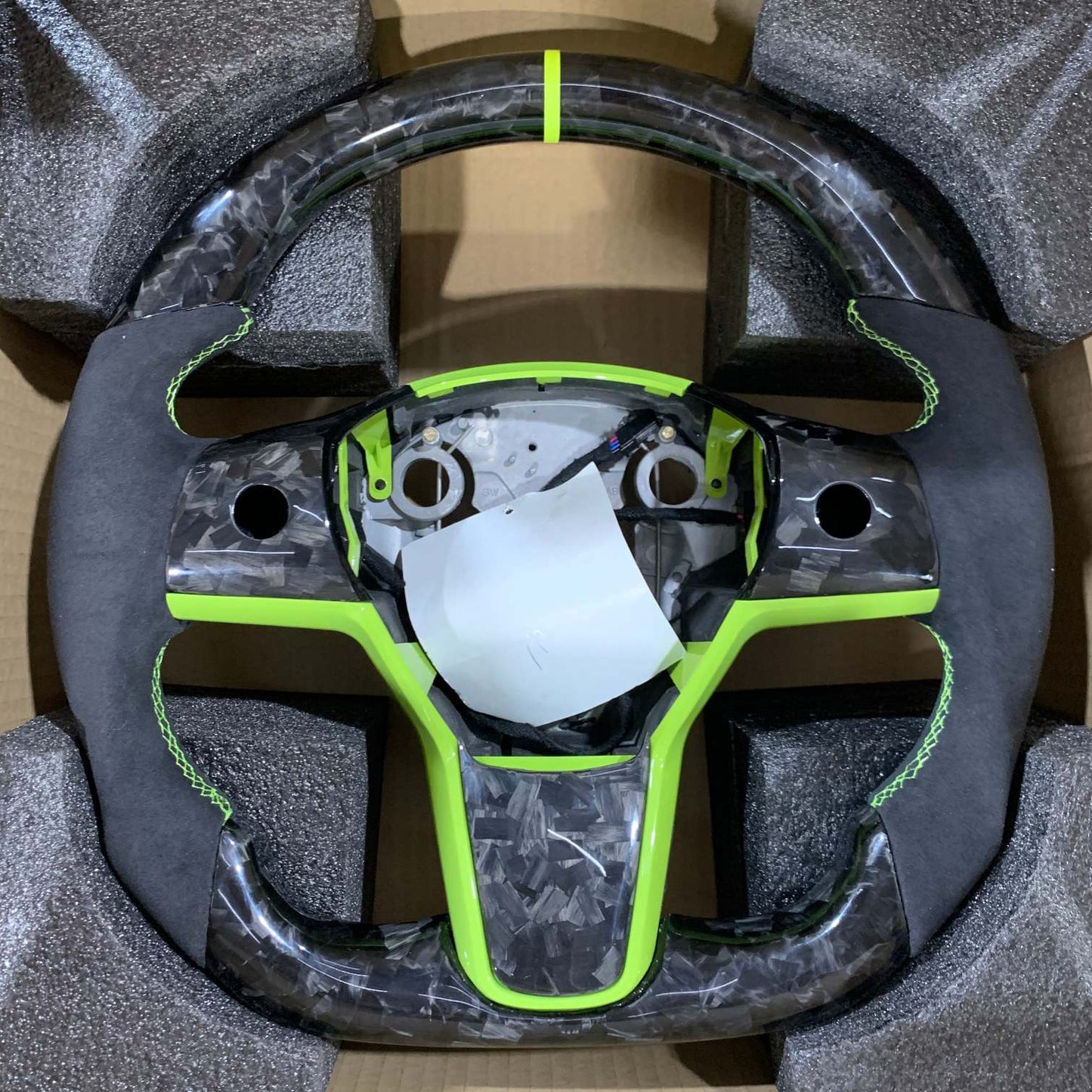 Custom Tesla steering wheel for Tesla Model 3/Y