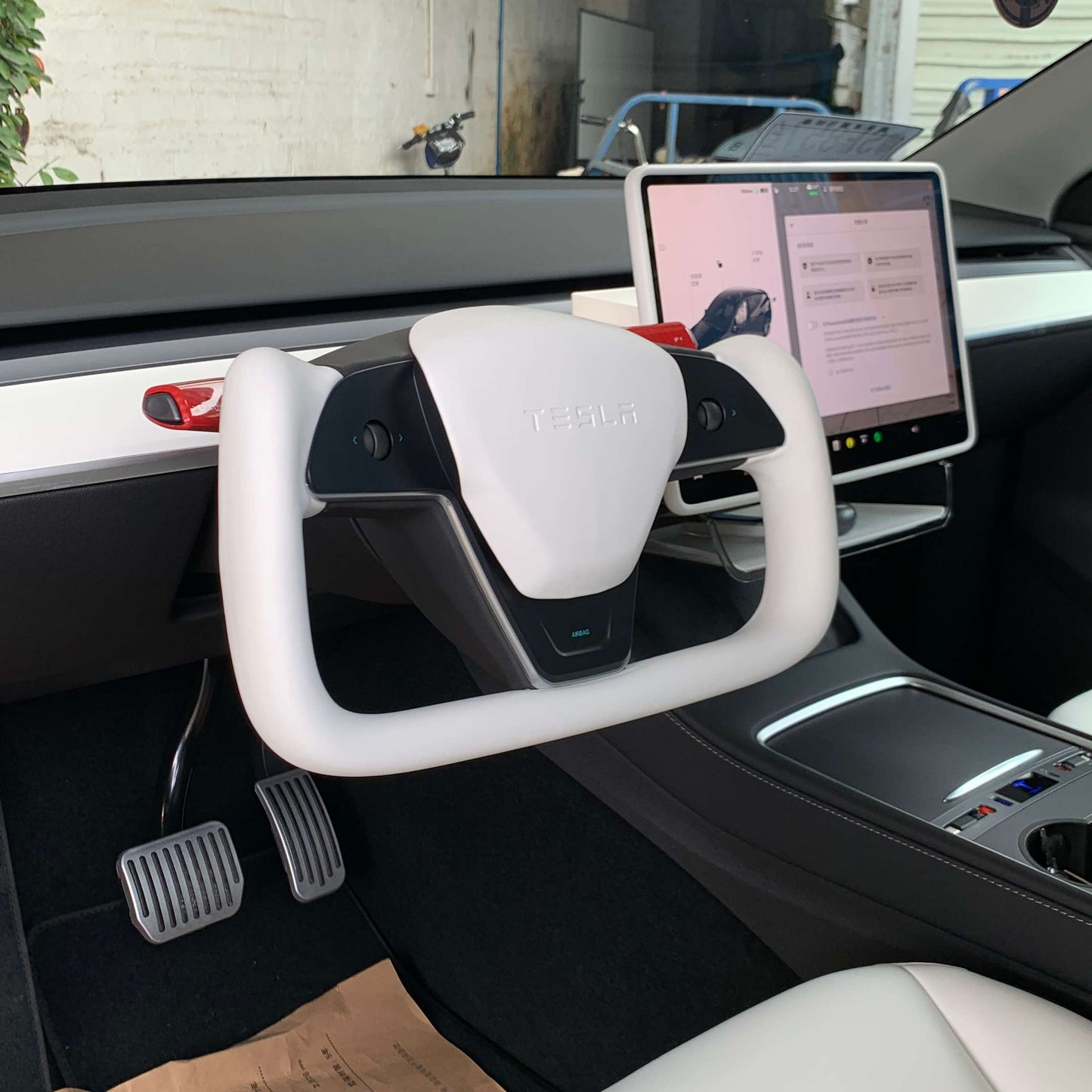 Yoke steering wheel with buttons and heating, no airbag, suitable for Tesla model 3/Y