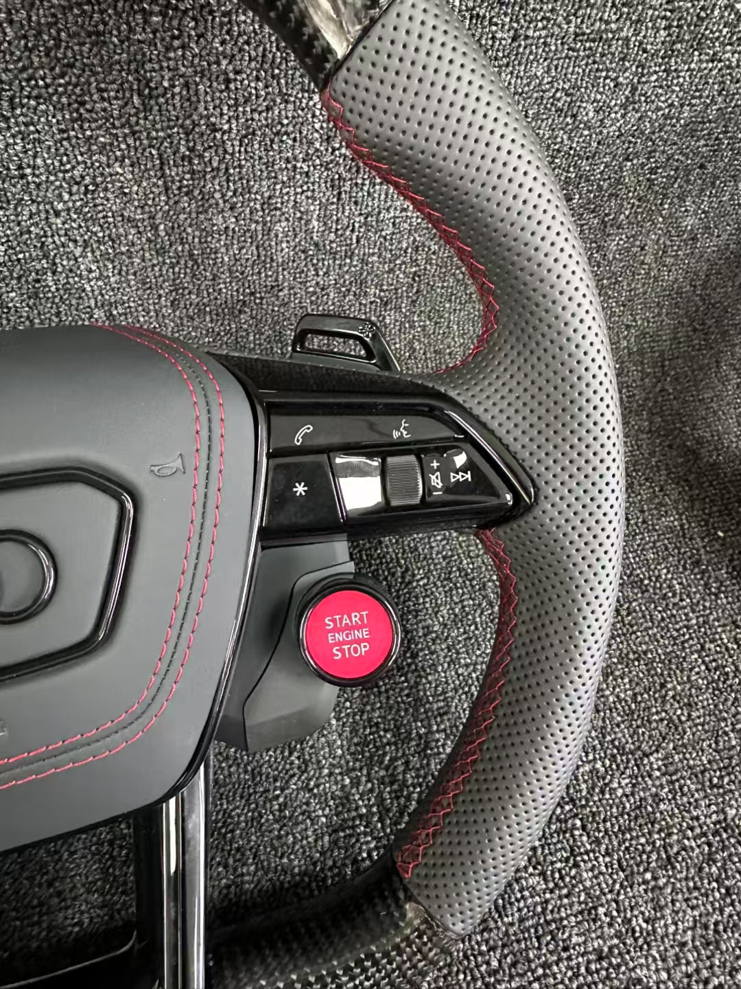 Carbon Fiber Steering Wheel for Audi