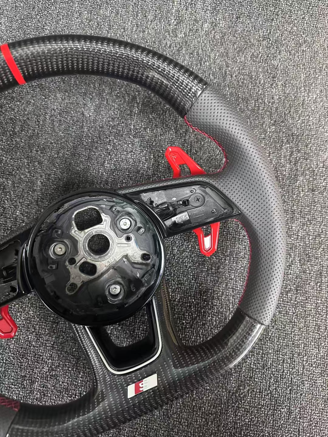 D-Shape Leather Racing Steering Wheel Audi A4 Carbon Fiber White Stitch Compatible Models RS3 A3 A6 A5 R8 TT Q5 A7 RS6