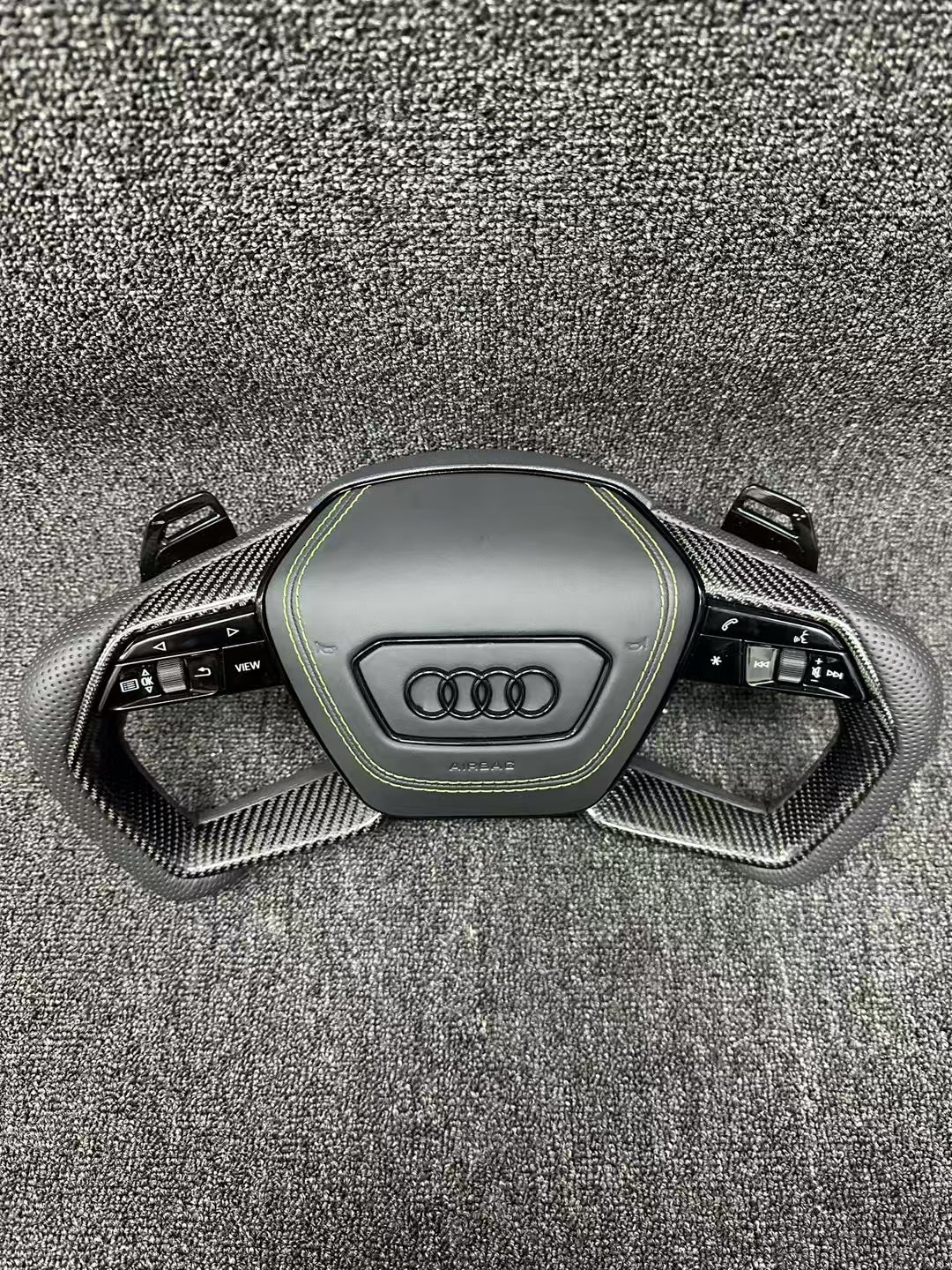 Audi Racing Steering Wheel Is Suitable for All SeriesA4L A5 A6L A7 TT Q5 S4 S5 RS5 RS6 RS7Modification and Upgrade