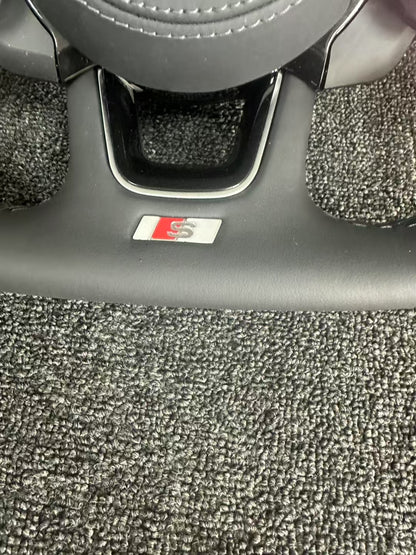 Audi steering wheel: leather+LED lights+carbon paddles+2 knobs